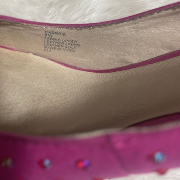 Betsey Johnson Carrie Hot pink fabric with jewels slip on heels peep toe SZ8.5 - Picture 9 of 9
